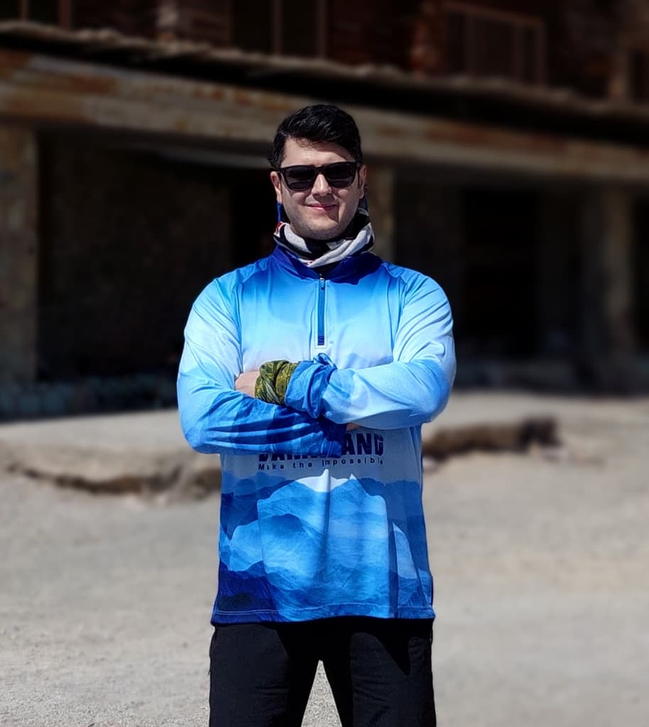 Arian Azmoudeh - Lifestyle